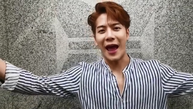 身為追星天花板的鄭裕玲，生日更曾獲Jackson拍片祝賀！